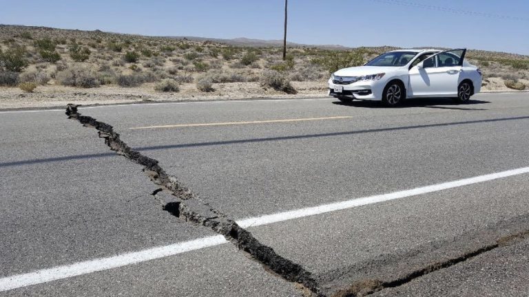 カリフォルニア州地震、ラスベガスにも影響